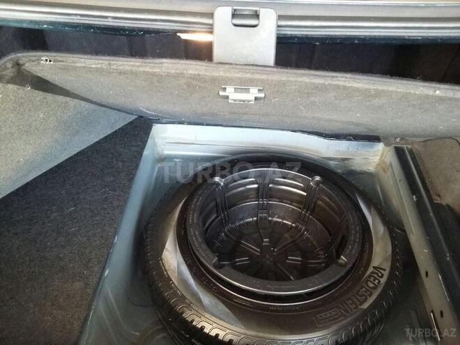 Mercedes E 230 1996, 310,000 km - 2.3 l - Bakı