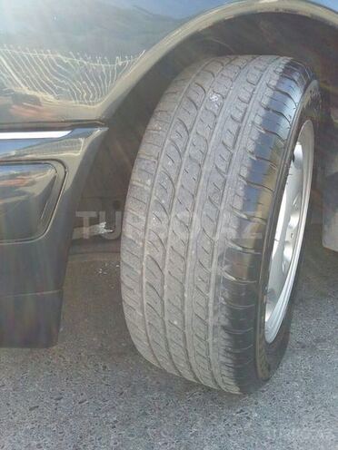 Mercedes E 230 1996, 310,000 km - 2.3 l - Bakı