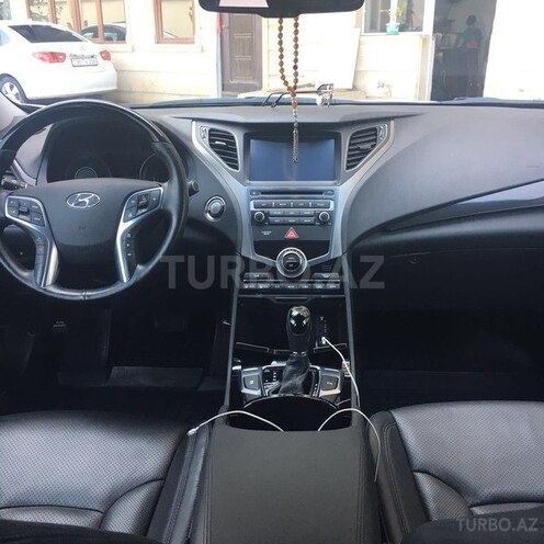 Hyundai Grandeur 2015, 13,900 km - 2.4 l - Bakı