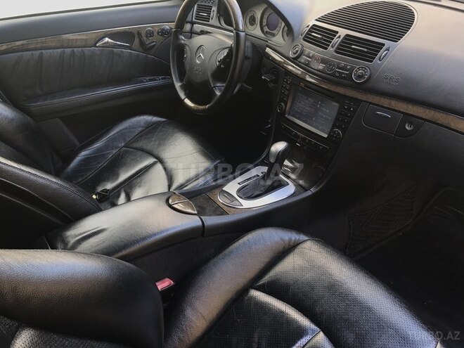 Mercedes E 240 2005, 290,000 km - 2.6 l - Bakı