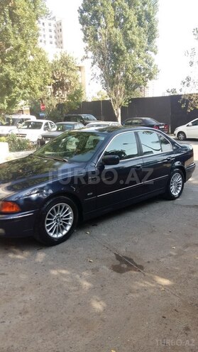 BMW 523 1999, 247,000 km - 2.5 l - Bakı