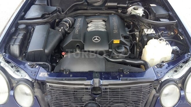 Mercedes E 240 1998, 330,000 km - 2.4 l - Bakı
