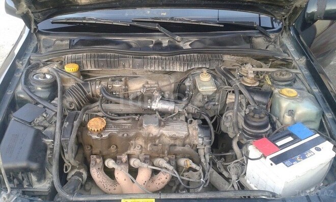 Opel Vectra 1995, 354,831 km - 1.5 l - Bakı