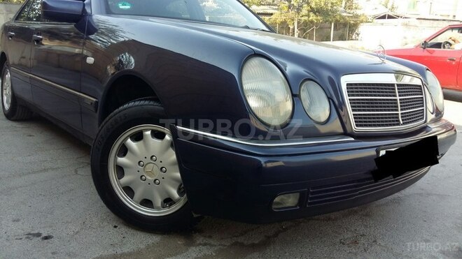 Mercedes E 240 1998, 300,000 km - 2.4 l - Bakı