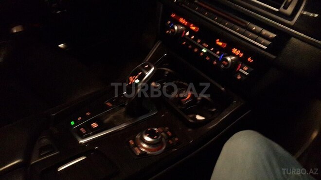 BMW 535 2012, 83,700 km - 3.5 l - Bakı