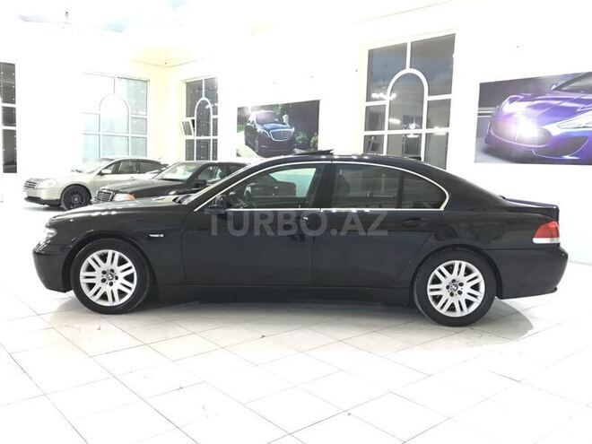 BMW 745 2002, 290,477 km - 4.4 l - Sumqayıt