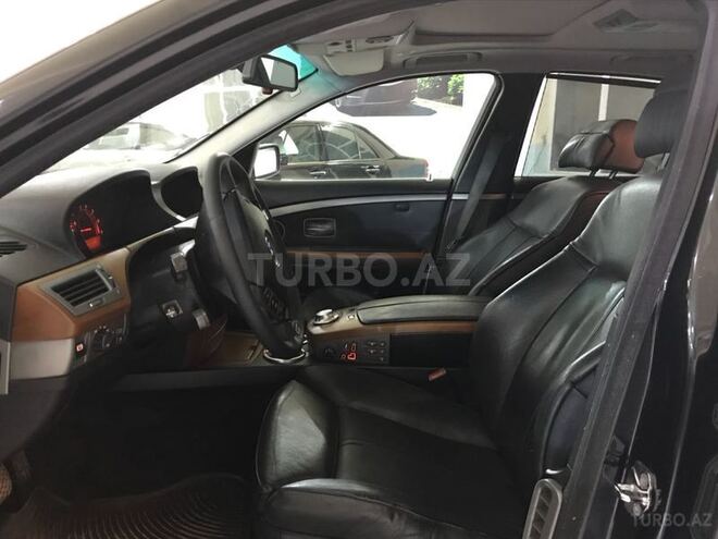 BMW 745 2002, 290,477 km - 4.4 l - Sumqayıt