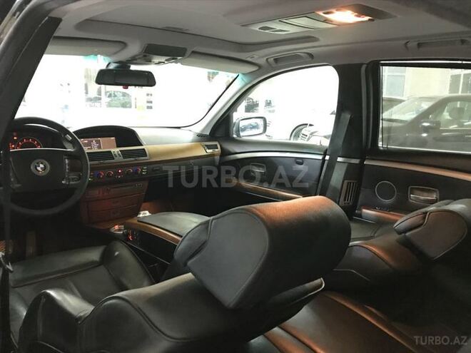 BMW 745 2002, 290,477 km - 4.4 l - Sumqayıt