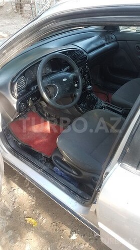 Ford Mondeo 2000, 124,210 km - 1.8 l - Cəlilabad