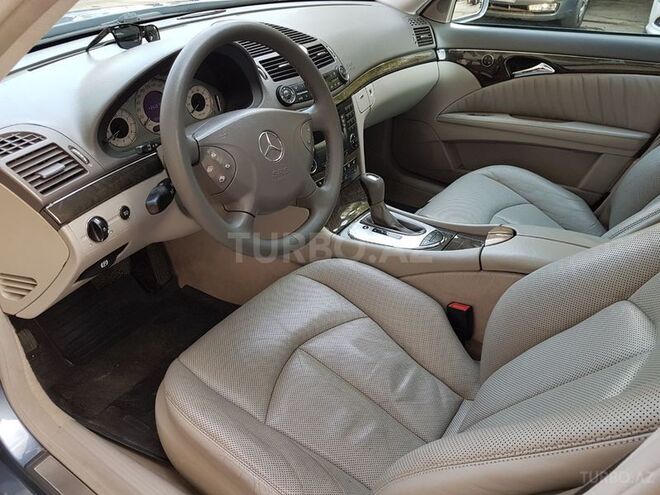 Mercedes E 320 2002, 162,088 km - 3.2 l - Bakı