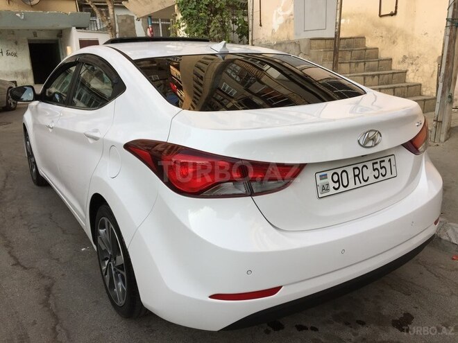 Hyundai Elantra 2014, 30,000 km - 1.8 l - Bakı