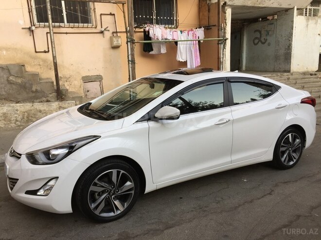 Hyundai Elantra 2014, 30,000 km - 1.8 l - Bakı