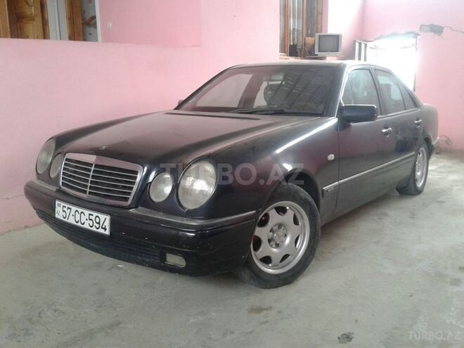 Mercedes E 240 1998, 265,000 km - 2.4 l - Gəncə