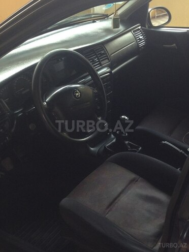 Opel Vectra 1999, 328,000 km - 0.1 л - Tovuz