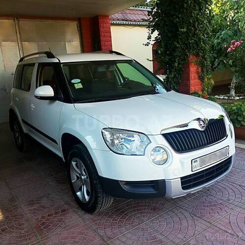 Skoda Yeti 2010, 140,000 km - 1.2 л - Bakı