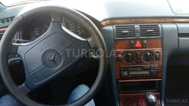 Mercedes C 240 1998, 330,000 km - 2.4 l - Bakı
