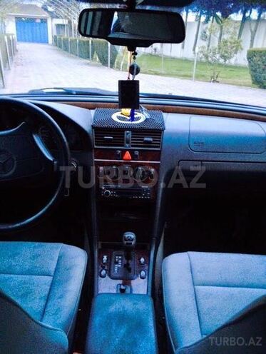Mercedes C 180 1997, 299,900 km - 1.8 l - Bakı