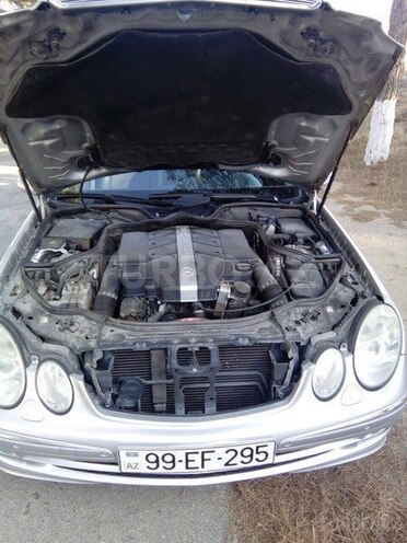 Mercedes E 240 2003, 215,000 km - 2.6 л - Bakı