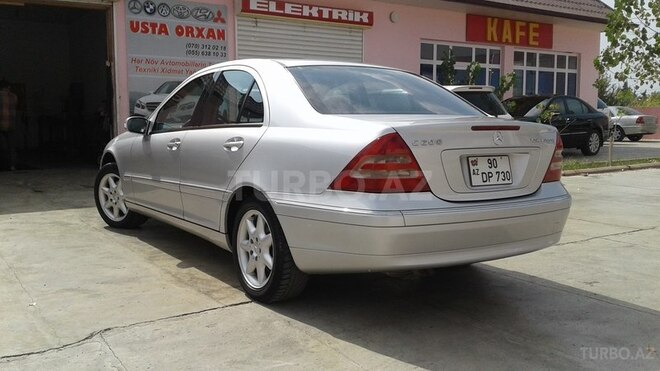 Mercedes C 200 2000, 208,000 km - 2.0 l - Şirvan