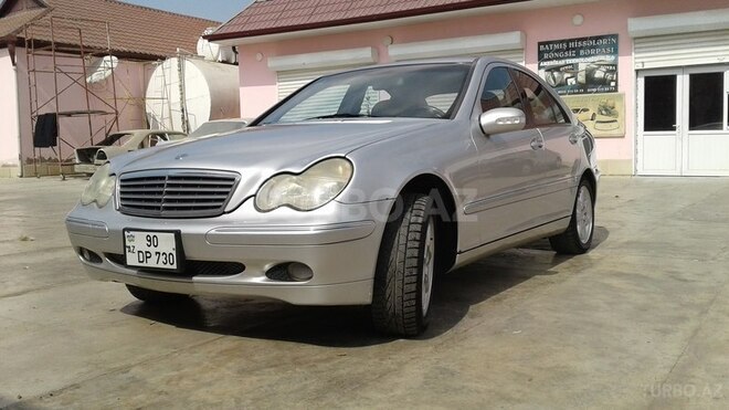 Mercedes C 200 2000, 208,000 km - 2.0 l - Şirvan