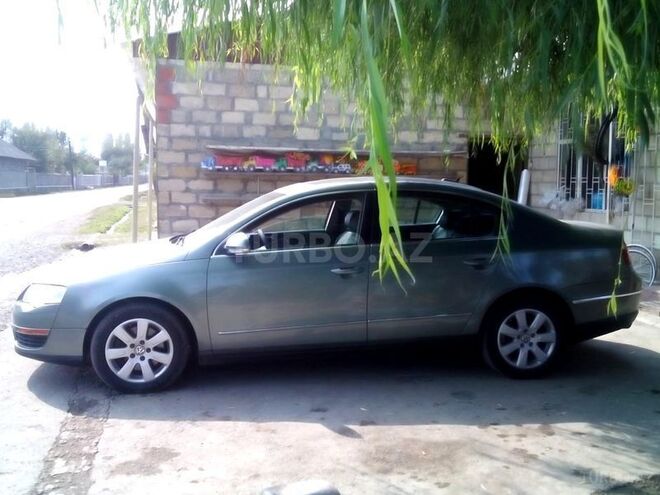 Volkswagen Passat 2007, 144,500 km - 2.0 l - Qax