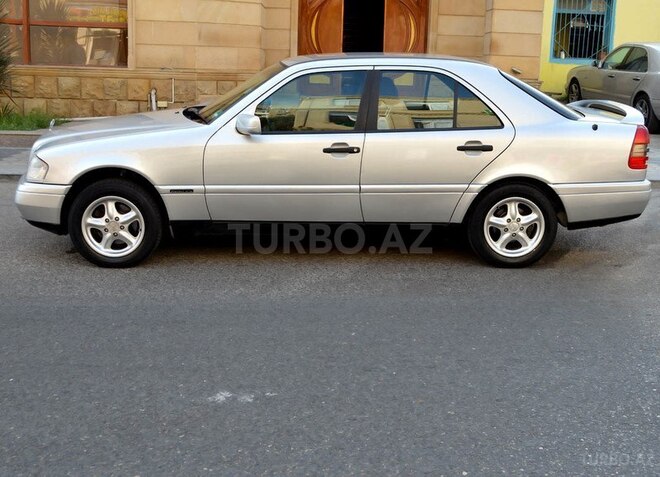 Mercedes C 180 1997, 270,000 km - 1.8 l - Bakı