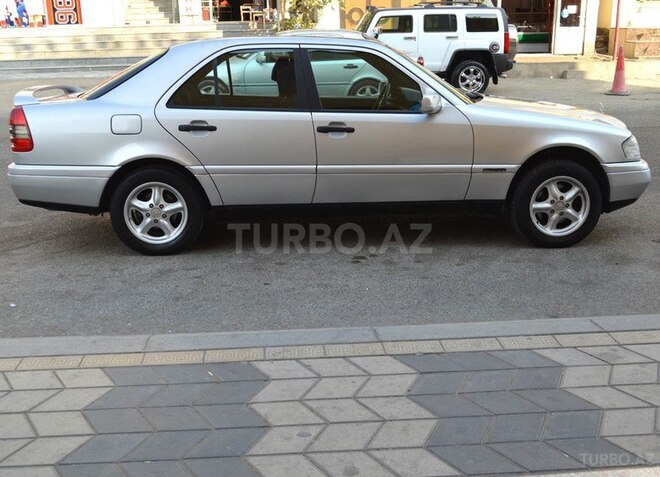 Mercedes C 180 1997, 270,000 km - 1.8 l - Bakı