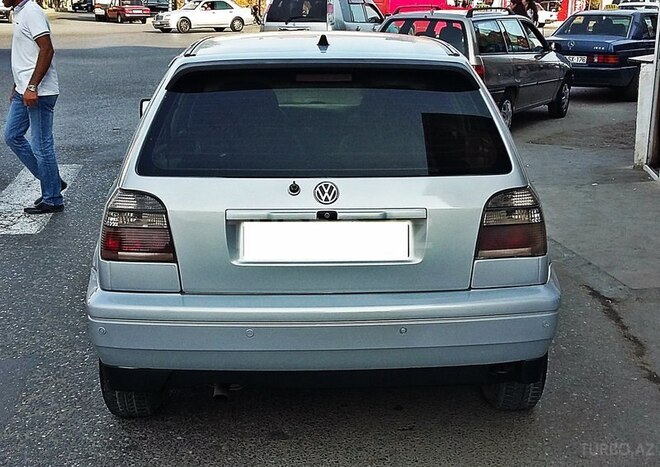 Volkswagen Golf 1997, 220,000 km - 2.0 л - Bakı