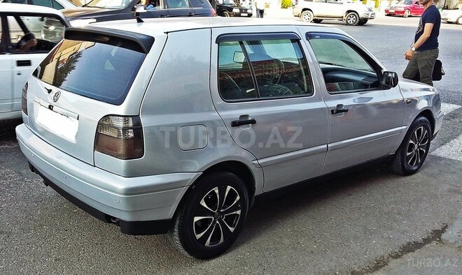 Volkswagen Golf 1997, 220,000 km - 2.0 л - Bakı