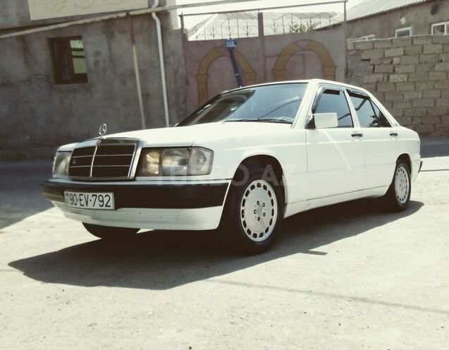 Mercedes 190 1990, 407,414 km - 2.0 l - Bakı
