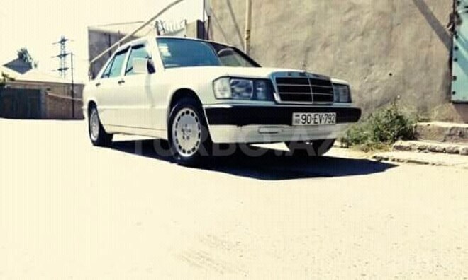 Mercedes 190 1990, 407,414 km - 2.0 l - Bakı