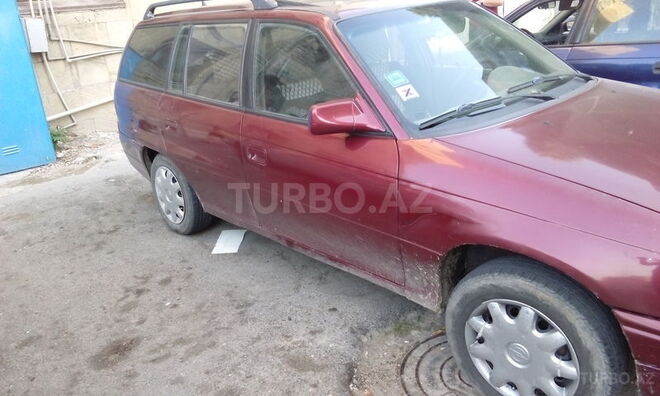 Opel Astra 1992, 350,000 km - 0.1 л - Bakı