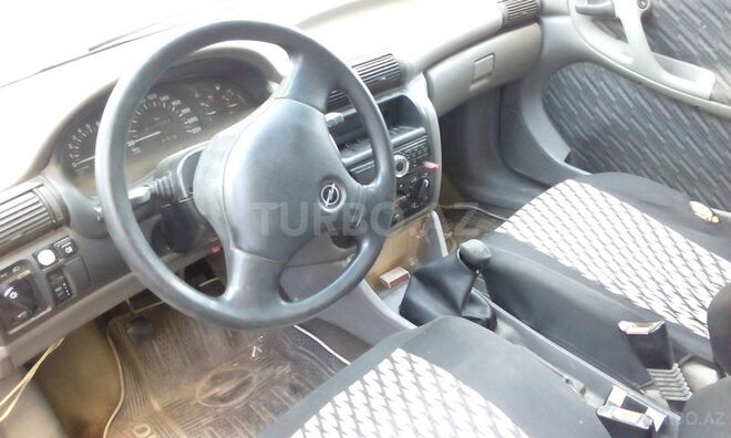 Opel Astra 1992, 350,000 km - 0.1 л - Bakı