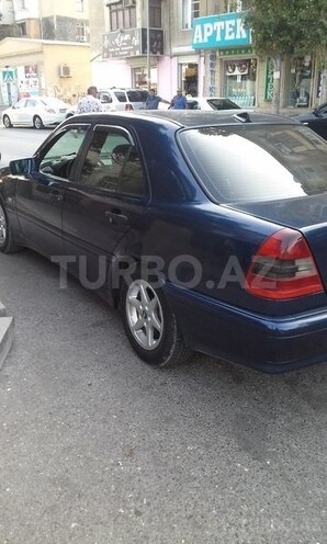 Mercedes C 220 1999, 335,000 km - 2.2 l - Bakı