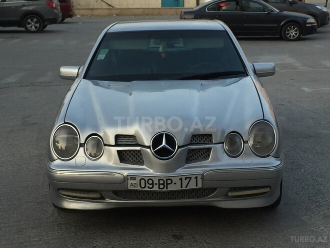 Mercedes E 240 1997, 193,604 km - 2.4 l - Xırdalan