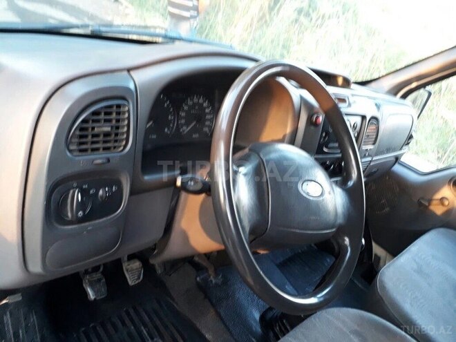 Ford Transit 2002, 480,000 km - 2.0 l - Naxçıvan