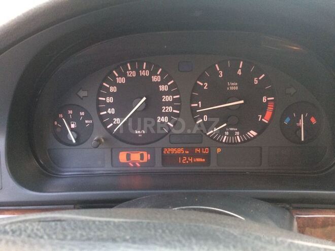 BMW 528 1996, 230,000 km - 2.8 л - Şəmkir