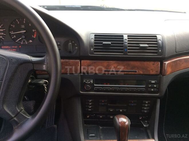 BMW 528 1996, 230,000 km - 2.8 л - Şəmkir