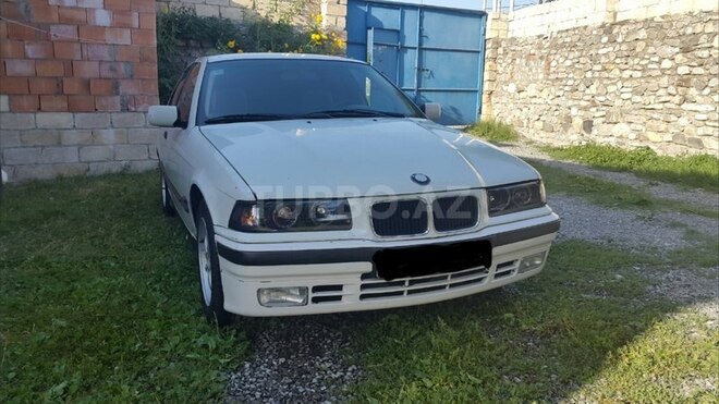 BMW 316 1994, 297,000 km - 1.6 l - Bakı