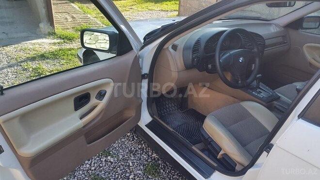 BMW 316 1994, 297,000 km - 1.6 l - Bakı