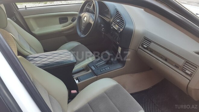 BMW 316 1994, 297,000 km - 1.6 l - Bakı