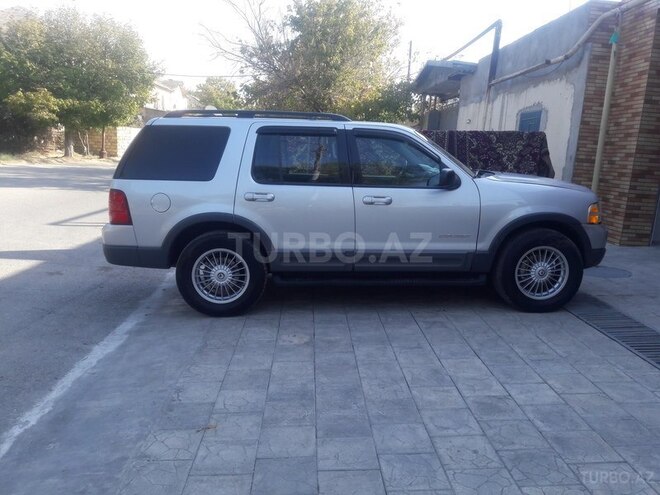 Ford Explorer 2001, 132,642 km - 4.0 l - Sumqayıt