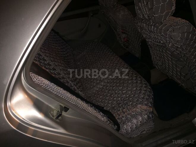 Mercedes E 220 1999, 370,000 km - 2.2 l - Sumqayıt