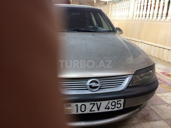 Opel Vectra 1995, 168,000 km - 2.0 l - Bakı