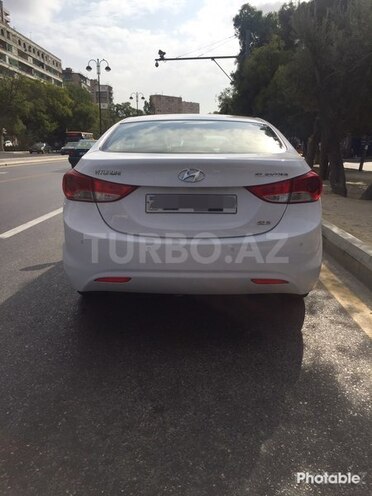 Hyundai Elantra 2012, 240,000 km - 1.8 l - Bakı