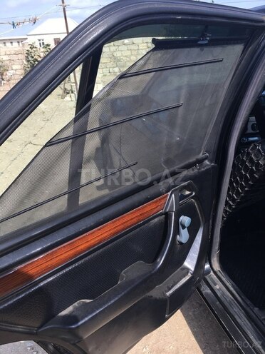 Mercedes E 200 1991, 250,000 km - 2.0 l - Bakı
