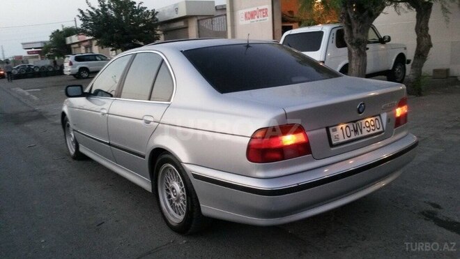 BMW 528 1997, 300,000 km - 2.8 l - Sumqayıt