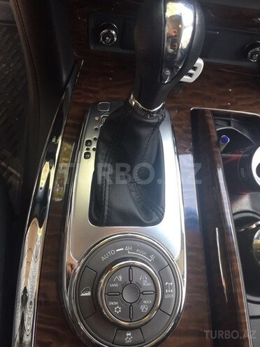 Nissan Patrol 2013, 44,000 km - 5.6 l - Bakı