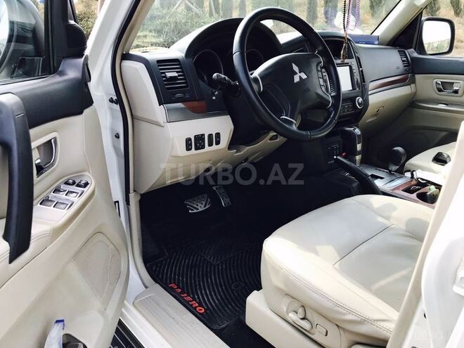 Mitsubishi Pajero 2007, 104,000 km - 3.0 l - Bakı