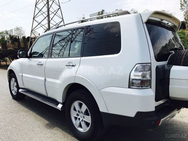 Mitsubishi Pajero 2007, 104,000 km - 3.0 l - Bakı